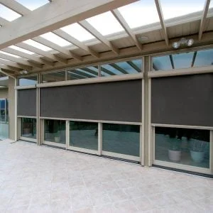 Retractable Insect Screens & Doors - Capricorn Screens, Awnings and Blinds